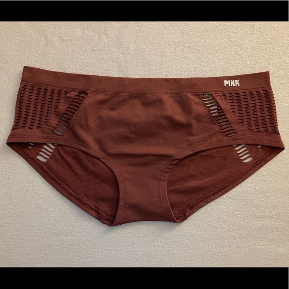 Victoria’s Secret PINK panties in various colors - Picture 4 of 7